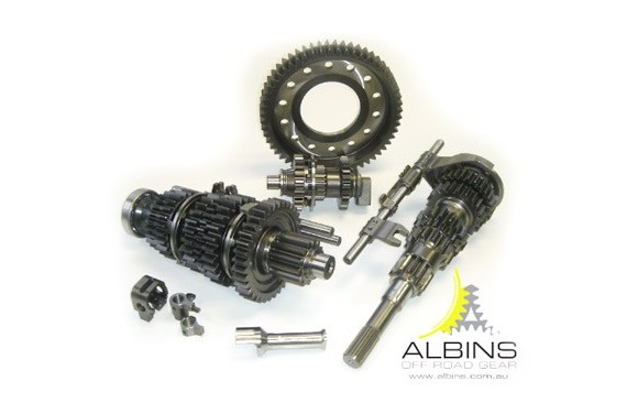 Pignonnerie 5 vitesses taille droite crabot + couple taille droite, MITSUBISHI EVO 4-9